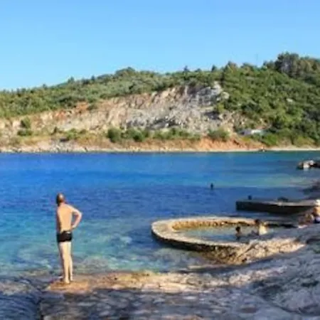 Island Oasis - With Large Bedroom & Terrace With Amazing Sea View Zaglav