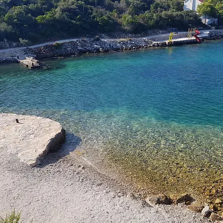 Island Oasis - With Large Bedroom & Terrace With Amazing Sea View Appartement *