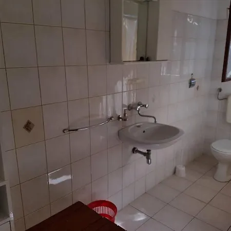 Island Oasis - With Large Bedroom & Terrace With Amazing Sea View Zaglav