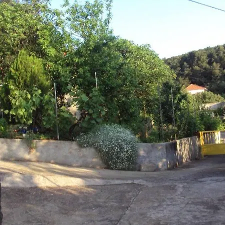 Apartment Island Oasis - With Large Bedroom & Terrace With Amazing Sea View Zaglav