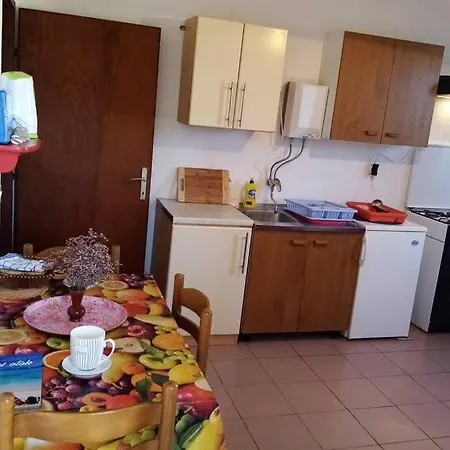 Island Oasis - With Large Bedroom & Terrace With Amazing Sea View Apartment Zaglav